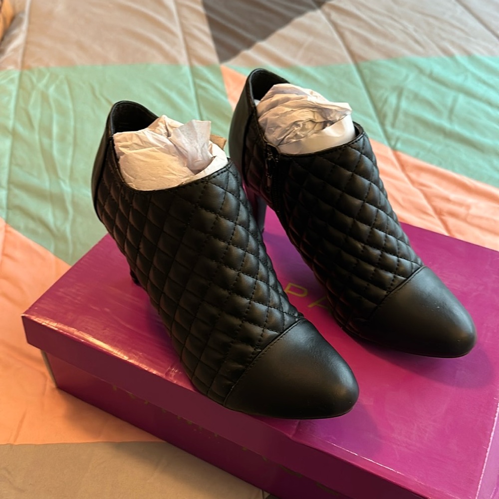 Rampage black sandals